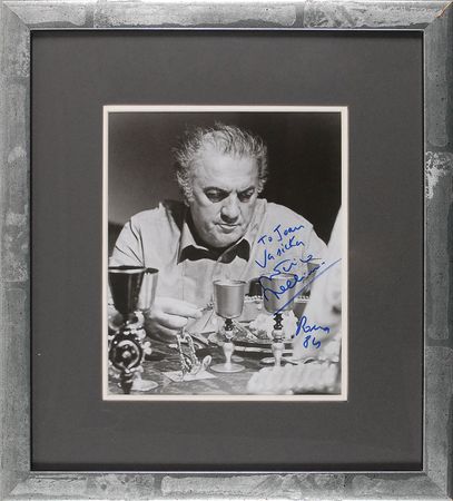 Lot #1125 Federico Fellini Signed Photograph - Image 1