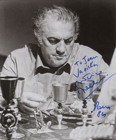 Lot #1125 Federico Fellini Signed Photograph - Image 2