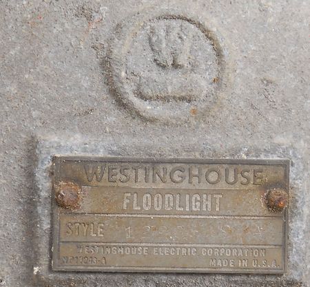 Lot #586 Launch Pad Floodlight - Image 3