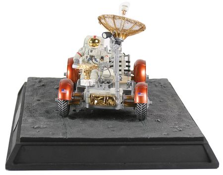 Lot #226 Lunar Rover - Image 2