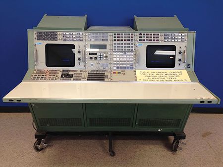 Lot #527 Mission Control Console - Image 4