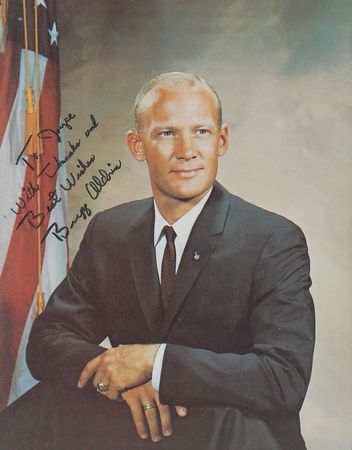 Lot #322 Buzz Aldrin - Image 2