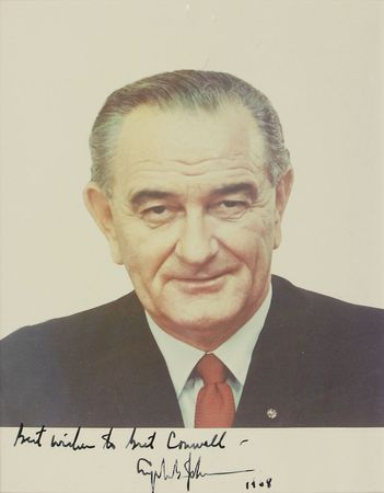 Lot #104 Lyndon B. Johnson Signed Photograph - Image 2
