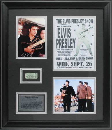 Lot #640 Elvis Presley - Image 1