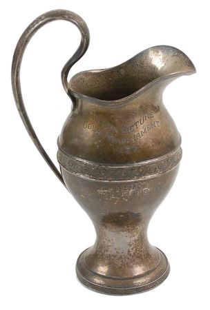 Lot #171 Howard Hughes: Sterling silver golf trophy presented by Hughes - Image 1