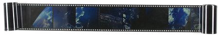 Lot #387 Gemini 7: Exceptional first-generation roll of color positives from the Hasselblad aboard Gemini 7, including the historic first space rendevous - Image 4