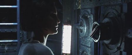 Lot #397 Matrix Revolutions: Carrie Ann Moss - Image 4