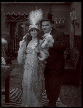 Lot #327 Roscoe ‘Fatty’ Arbuckle and Chester Conklin - Image 13