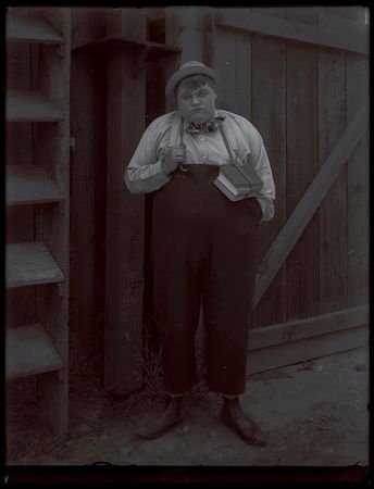 Lot #327 Roscoe ‘Fatty’ Arbuckle and Chester Conklin - Image 14