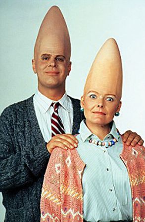 Lot #414  Coneheads: Dan Ackroyd - Image 4
