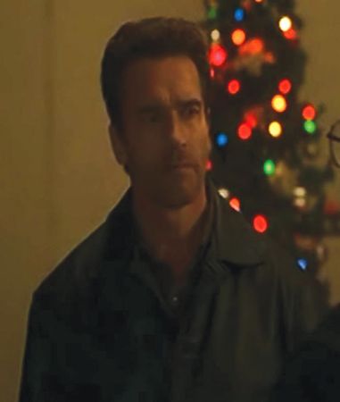 Lot #417 End of Days: Arnold Schwarzenegger - Image 5