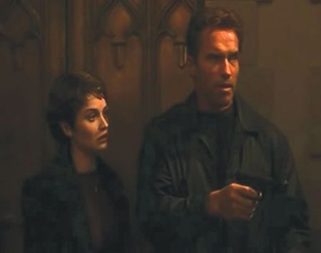 Lot #417 End of Days: Arnold Schwarzenegger - Image 6