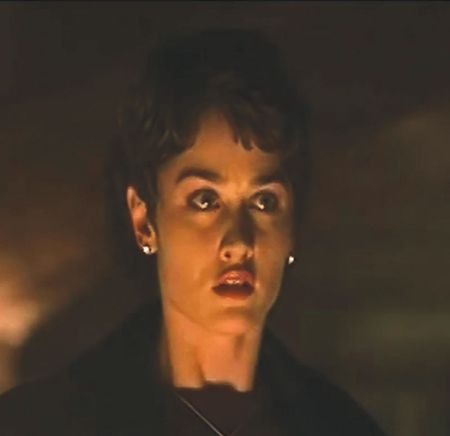 Lot #418 End of Days: Robin Tunney - Image 4