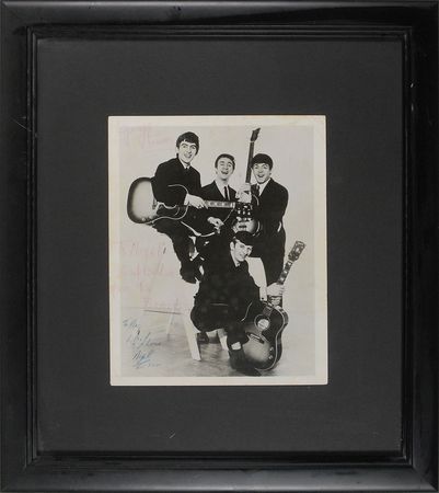 Lot #823 Beatles: George Harrison Signed Photograph - Image 1