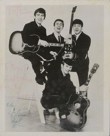 Lot #823 Beatles: George Harrison Signed Photograph - Image 2