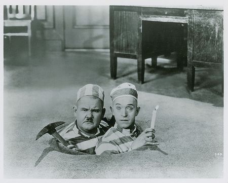 Lot #1101 Laurel and Hardy Signatures - Image 3