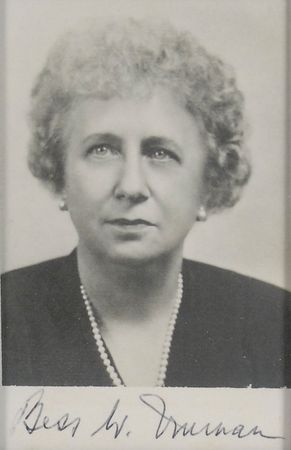 Lot #131 Harry and Bess Truman Signed Photographs - Image 3