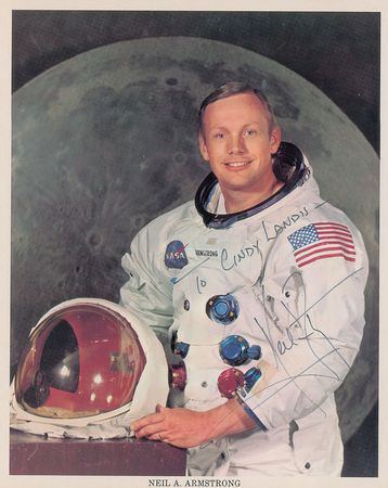 Lot #539 Neil Armstrong Signed Photograph - Image 1