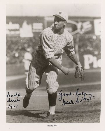 Lot #1217 Baseball Hall of Famers - Image 4
