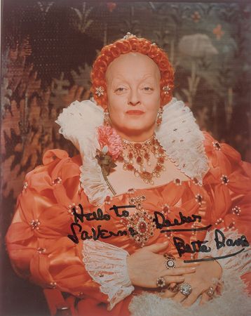 Lot #1055 Actresses Signed Photographs - Image 2