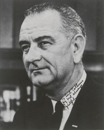 Lot #141 Lyndon B. Johnson Signed Photograph - Image 2