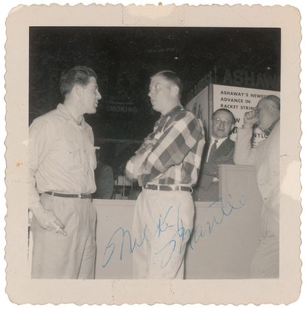 Lot #1156 NY Yankees Signed Photographs - Image 1