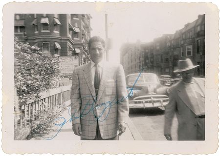 Lot #1156 NY Yankees Signed Photographs - Image 2