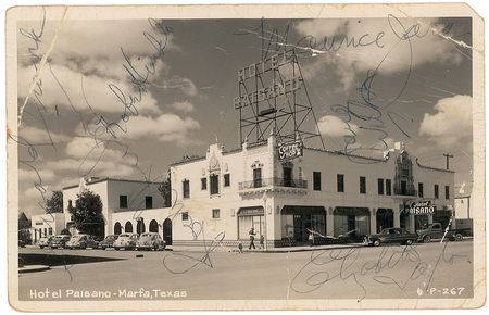 Lot #1010 James Dean and Elizabeth Taylor: Signed by the Giant cast on-set in 1955, featuring the rare combination of Dean and Taylor - Image 1