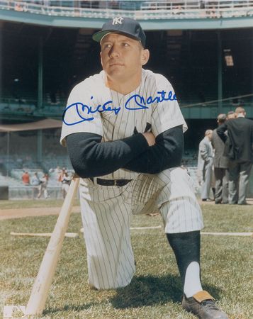 Lot #1160 Mickey Mantle Signed Photographs - Image 1