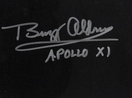 Lot #443 Buzz Aldrin Signed Photograph - Image 2