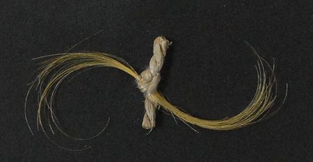 Lot #165 William F. ‘Buffalo Bill’ Cody: A lock of Buffalo Bill’s blonde hair, inherited by a direct descendant - Image 2