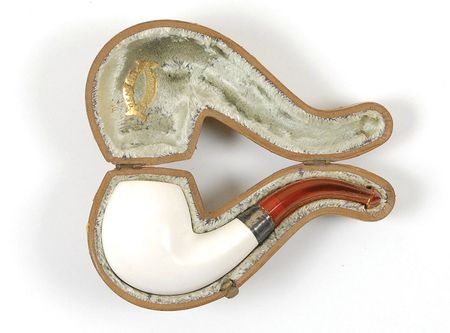 Lot #74 Franklin D. Roosevelt: FDR?s meerschaum pipe from the estate of his bodyguard - Image 2