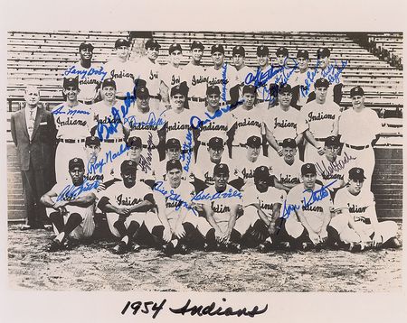 Lot #1146 Cleveland Indians: 1954 Signed Photograph - Image 1
