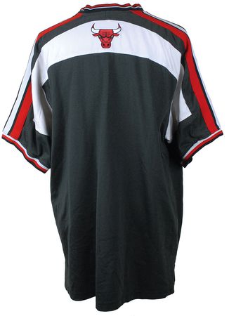 Lot #1041 Michael Jordan: Game-used warm-up shirt from Jordan’s final year in Chicago - Image 2