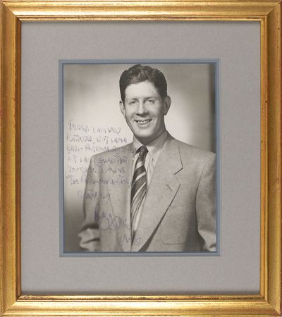 Lot #971 Actors and Actresses Signed Photographs - Image 1
