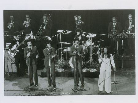 Lot #874 Gladys Knight and the Pips - Image 3