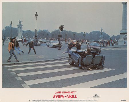 Lot #963 James Bond: A View to Kill - Image 5