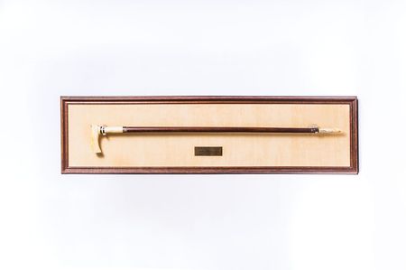Lot #79 Franklin D. Roosevelt?s Walnut Cane - Image 2