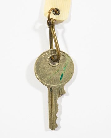 Lot #92 Franklin D. Roosevelt?s Presidential Oval Office and Council Room Desk Keys - Image 2