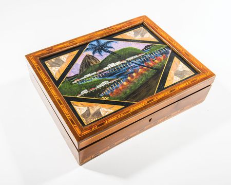 Lot #104 Franklin D. Roosevelt?s Brazilian Presentation Box - Image 1