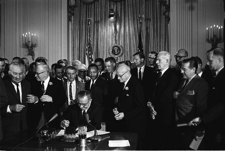 Lot #234 Lyndon B. Johnson’s Civil Rights Act Bill Signing Pen - Image 4