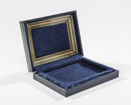 Lot #246 Lyndon B. Johnson’s Blue Leather Box - Image 2