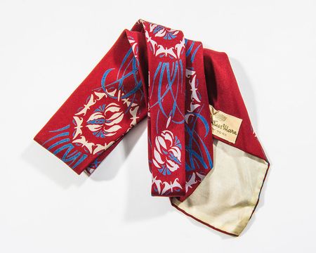 Lot #155 Harry S. Truman?s Burgundy Silk Tie - Image 2