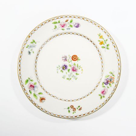 Lot #67 Herbert Hoover’s Gifted Plate - Image 1