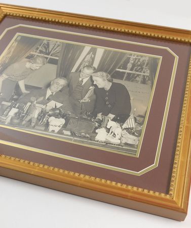 Lot #89 Franklin D. Roosevelt Signed Photograph - Image 4