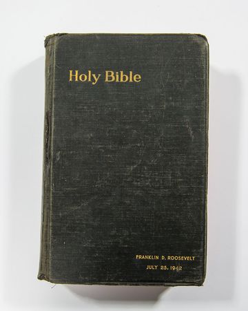 Lot #84 Franklin D. Roosevelt?s Bible - Image 1