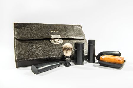 Lot #32 Warren G. Harding’s Toilet Kit