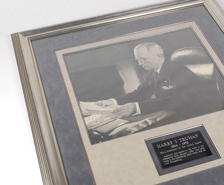 Lot #148 Harry S. Truman Signed Photograph - Image 4