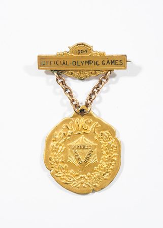 Lot #374 St. Louis Olympics 1904 YMCA Official’s Gold Badge - Image 3