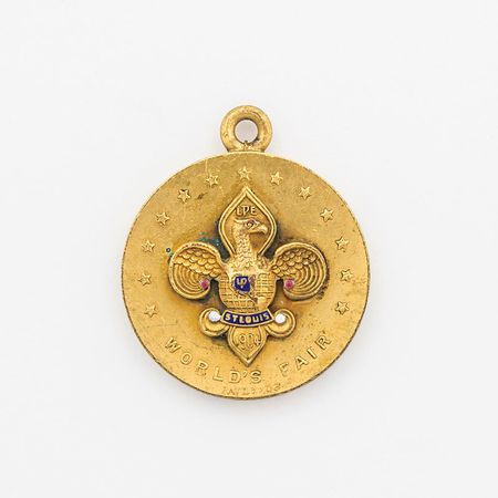 Lot #375 St. Louis World’s Fair 1904 Lapel Pin, Pendants, and Certificates - Image 2